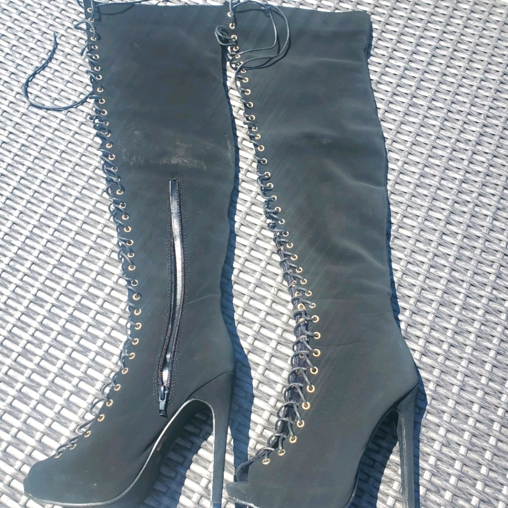 Knee High Lace Up Boots